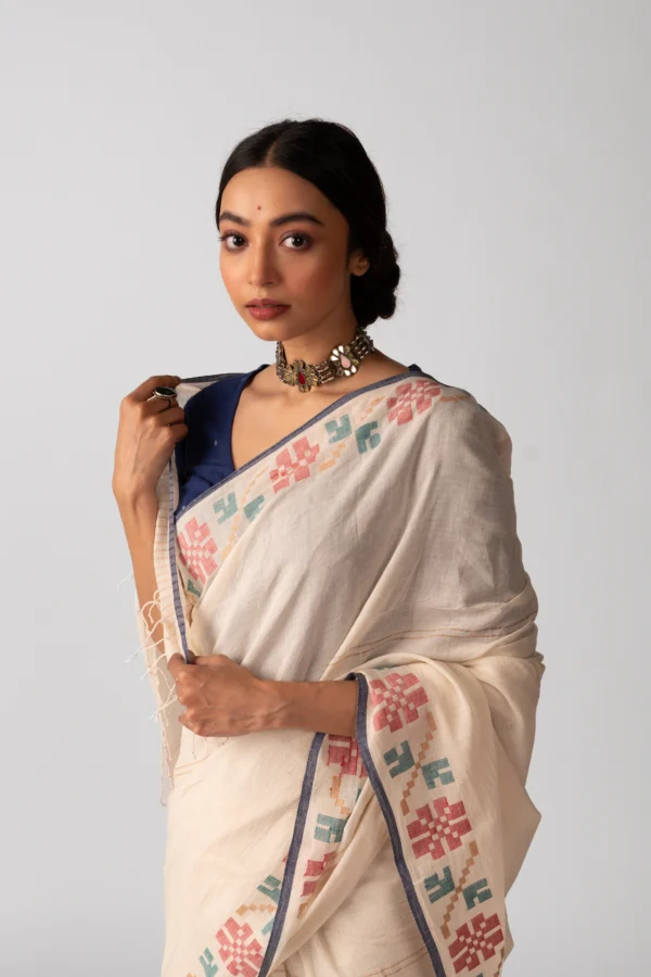 Lata - White