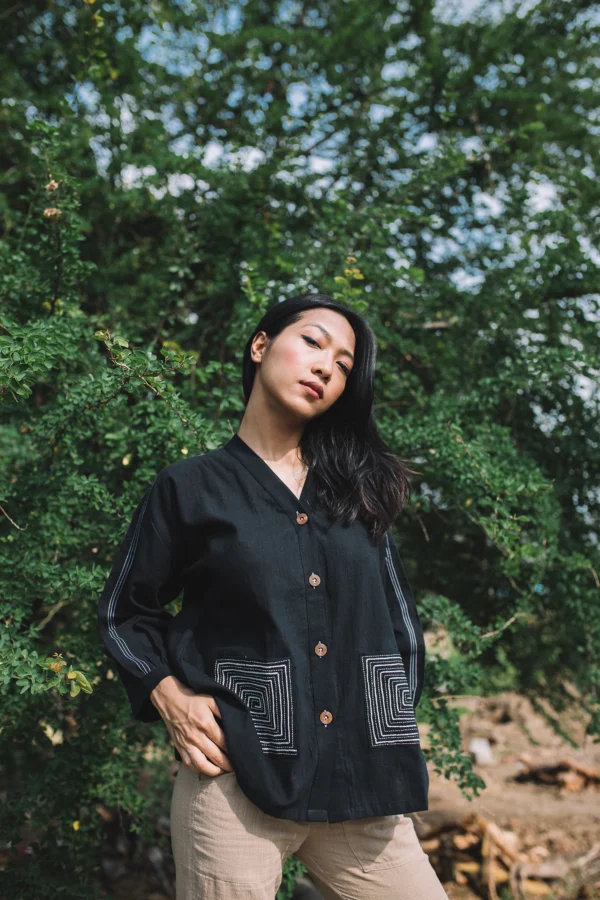 Spiral Pocket Shirt - Black