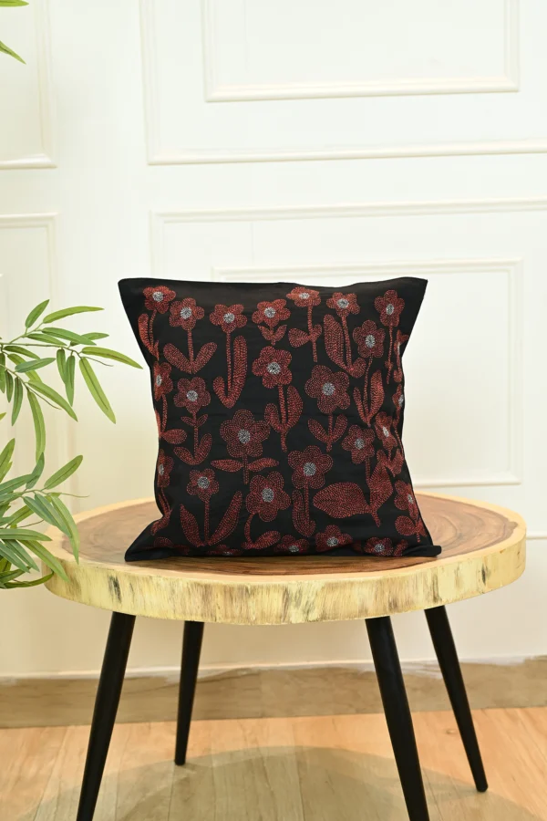 Daisy – Black