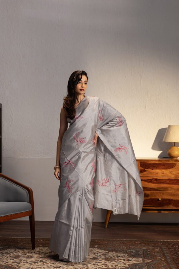 Tarana – Light grey
