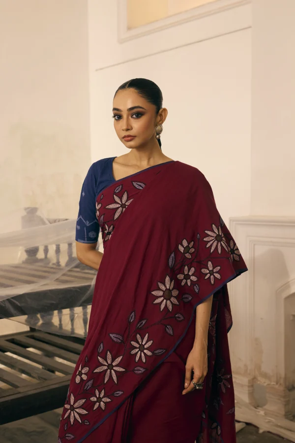 Nargis - Maroon